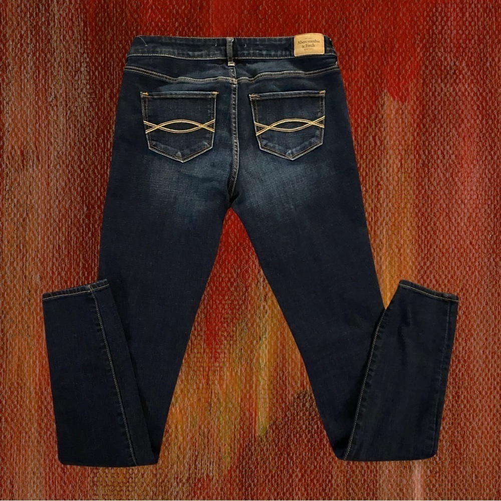 ABERCROMBIE & FITCH Women’s Mid Rise Skinny Jeans - Picture 2 of 15